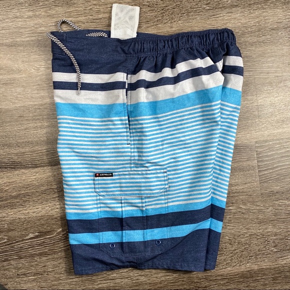 Airwalk men’s large swim trunk board shorts - Picture 3 of 4